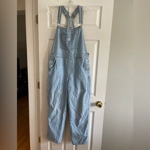 Levi Overalls - Size Large
